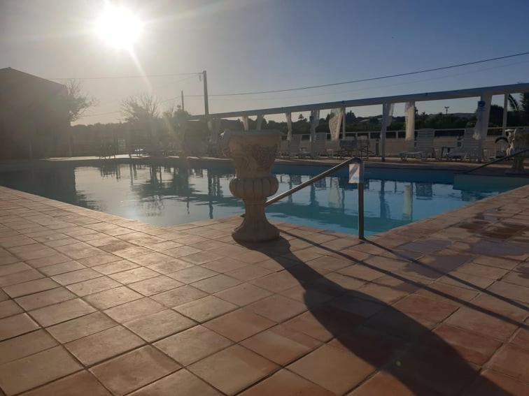 Apartamento Barbera Con Piscina